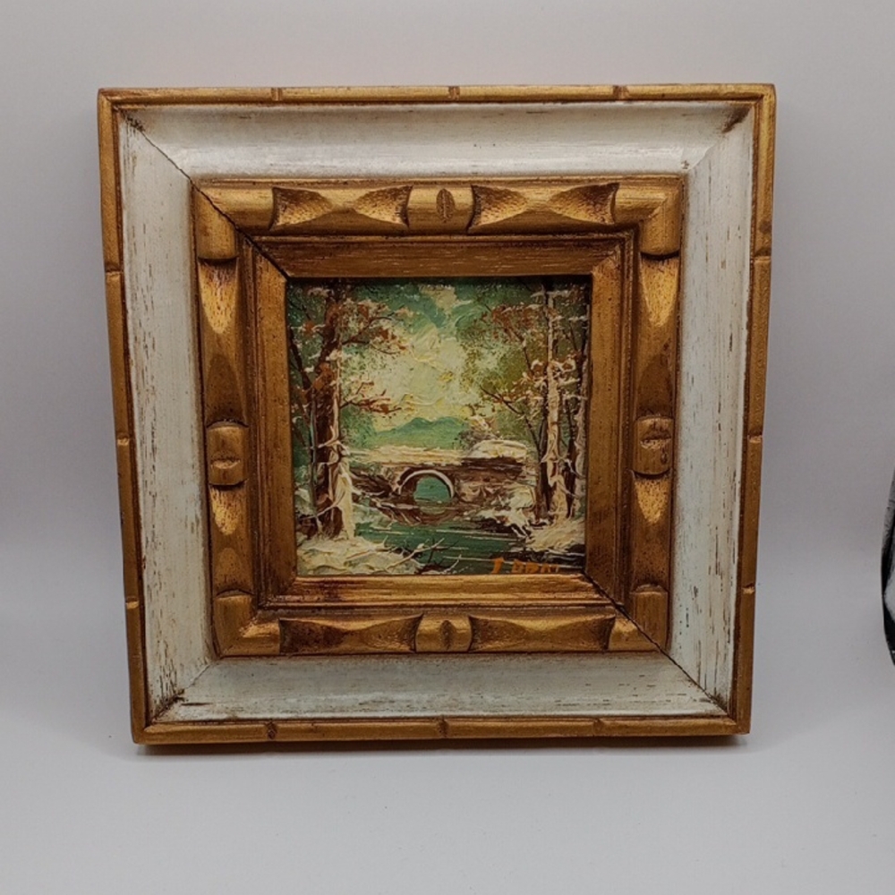 Gold and Cream Ornate Picture Frame Accent Oil Paint 🎨